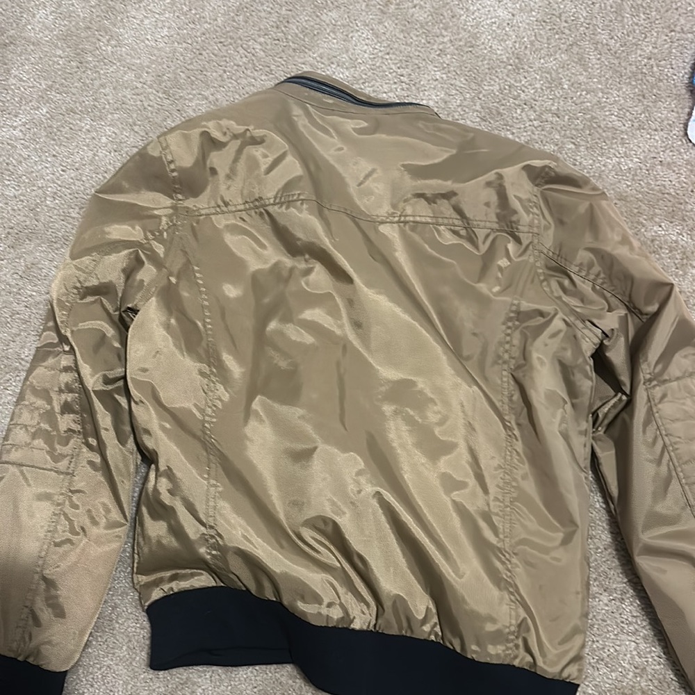 Men’s Jacket - Picture 7 of 8